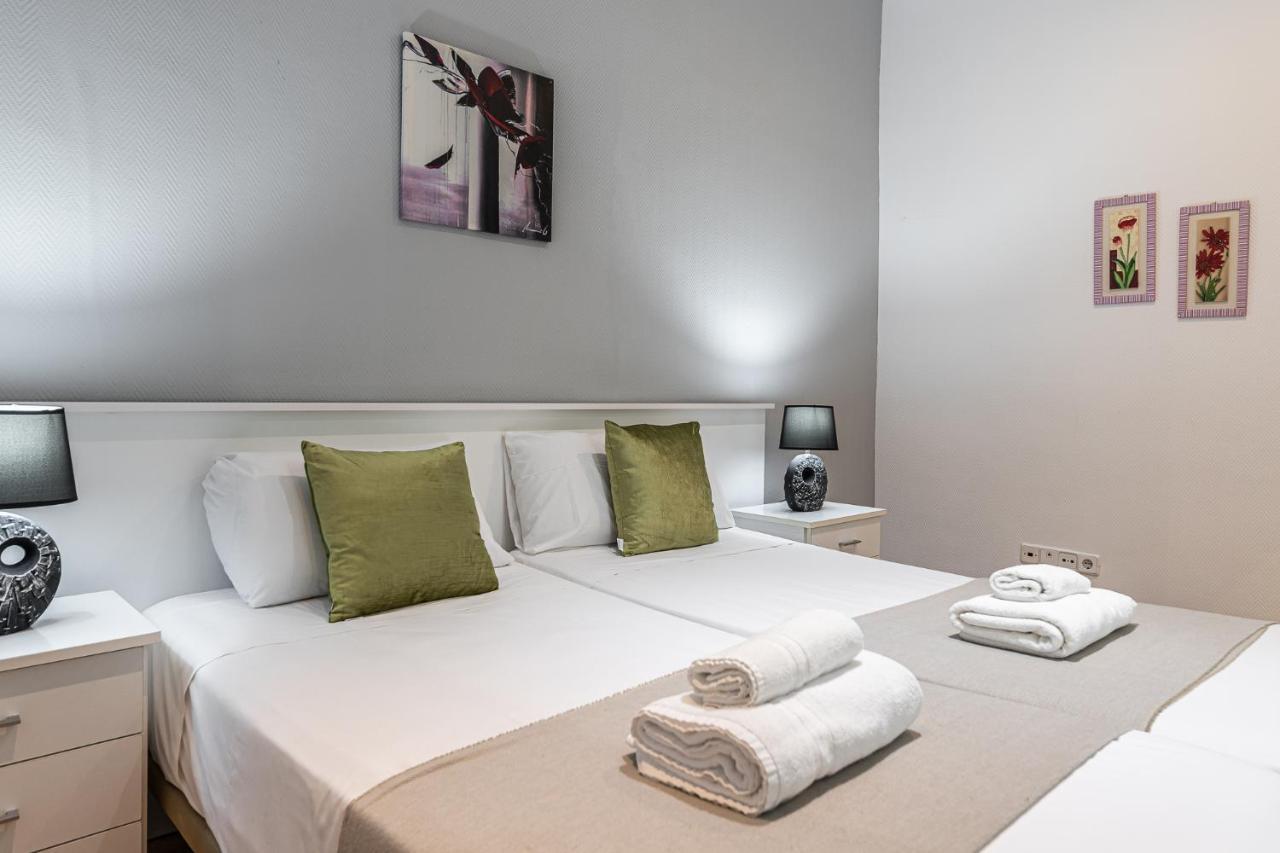 Waou Apartamentos En Sol Confort 4 Madryt Zewnętrze zdjęcie
